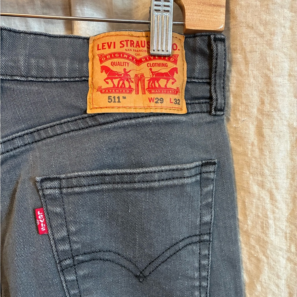 Levi's Women’s Charcoal Slim Jeans
